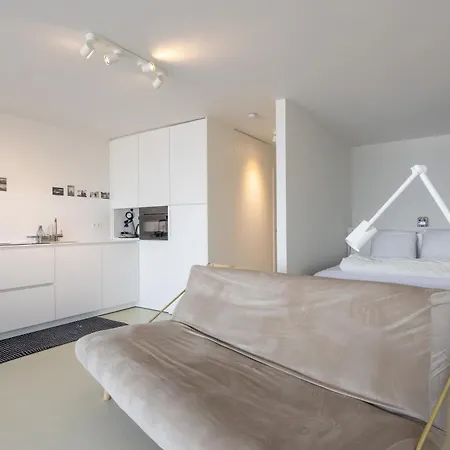 Lecomte - The Shoreline Experience Premium 184 * أوستيند