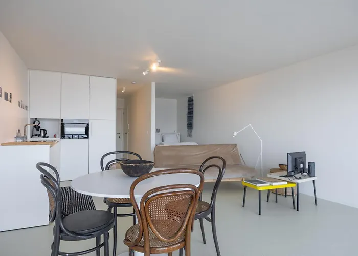 Lecomte - The Shoreline Experience Premium 184 Apartment *