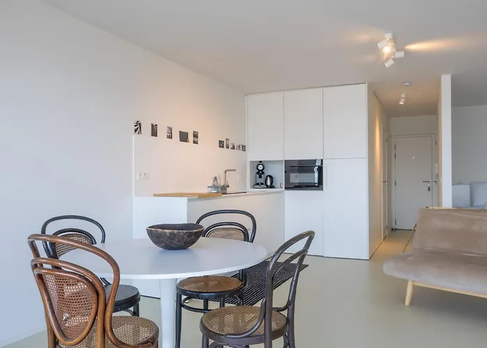 Lecomte - The Shoreline Experience Premium 184 Apartment *